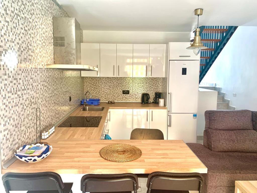 Duplex-Bungalow In Playa De Las Americas,3 Minutes Near The Best Beaches In Tenerife 외부 사진